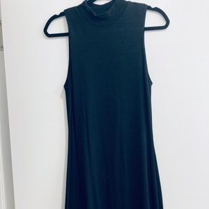Wilfred Free Black Turtle Neck Dress